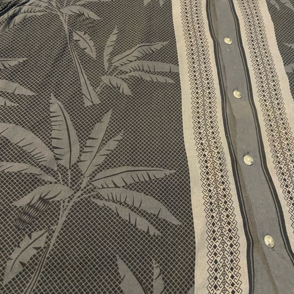 😎 90’s vintage cool pattern button-up shirt - Picture 2 of 3